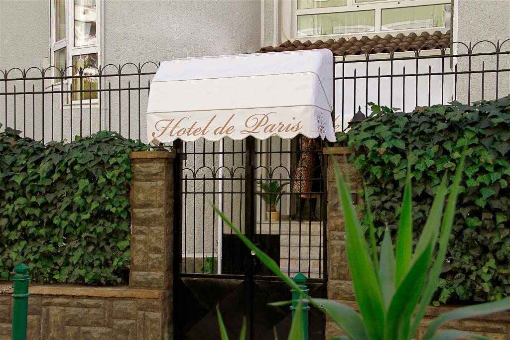 Hotel De Paris Tiranë Luaran gambar
