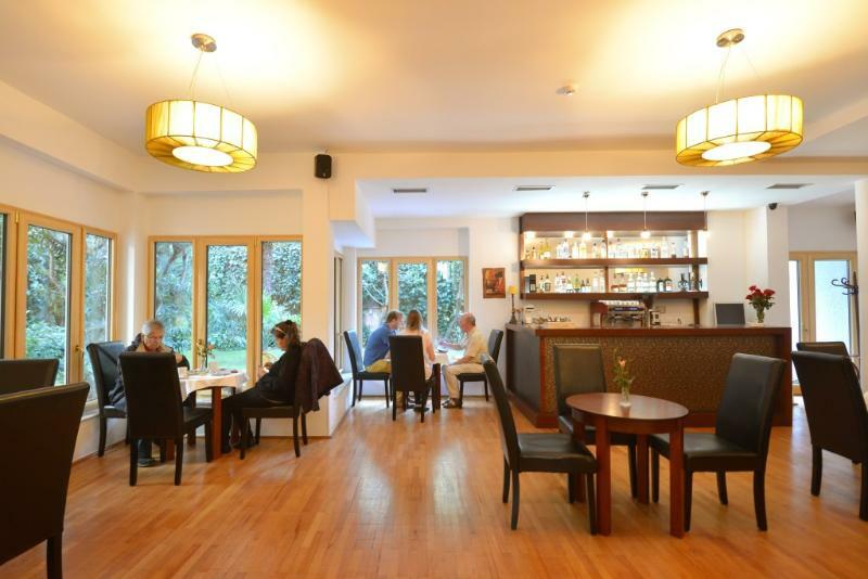 Hotel De Paris Tiranë Luaran gambar